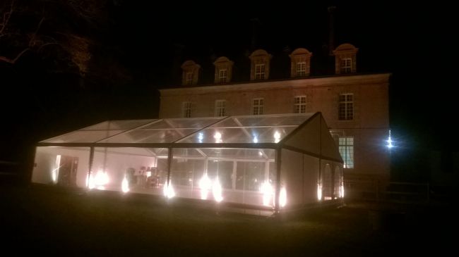 A louer une tente transparente avec éclairage à Caumont en Normandie